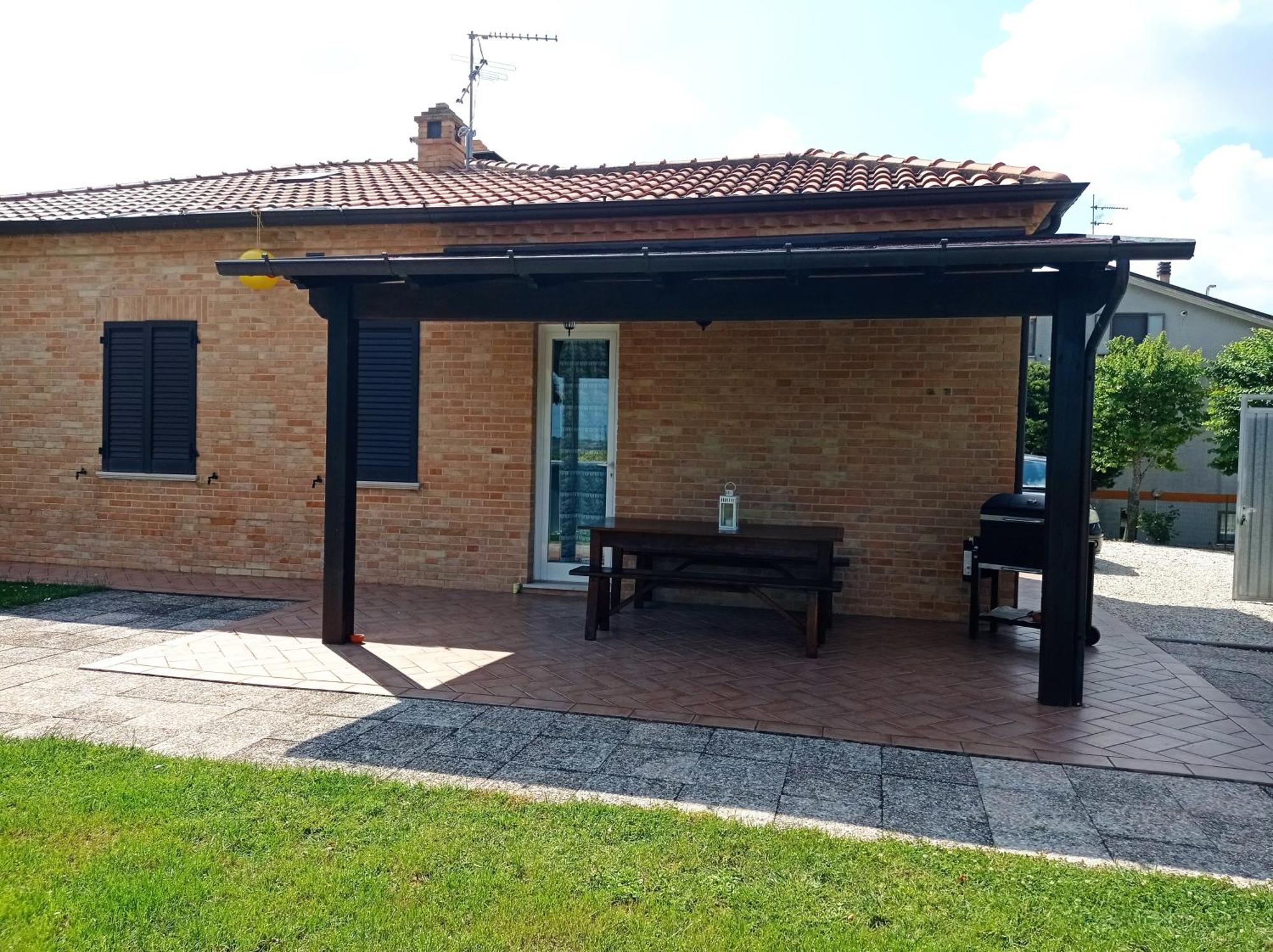 Valdiveltrica Villa Mondavio Exteriör bild