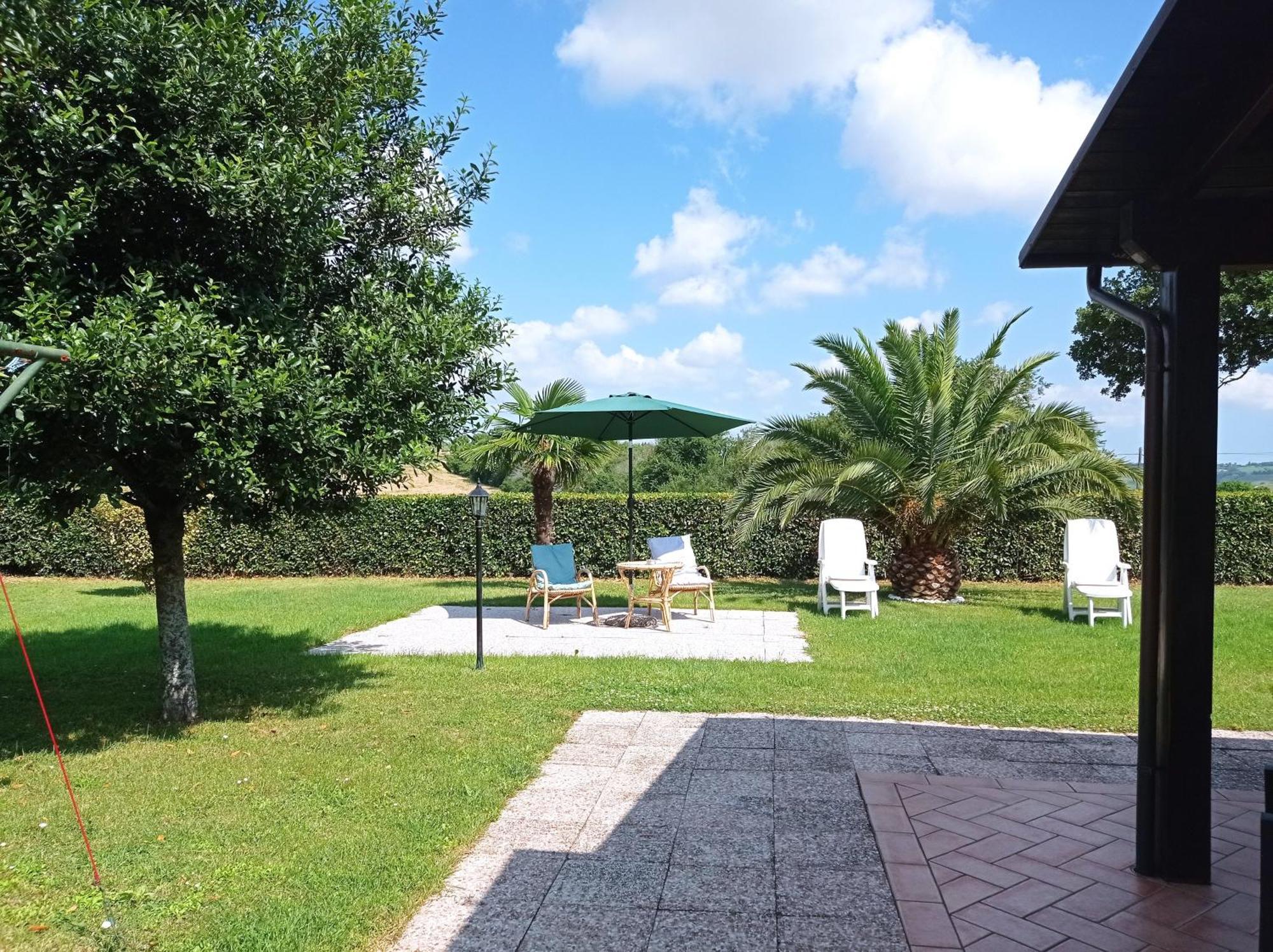 Valdiveltrica Villa Mondavio Exteriör bild